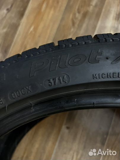 Michelin Pilot Alpin PA4 245/40 R18 и 265/35 R18