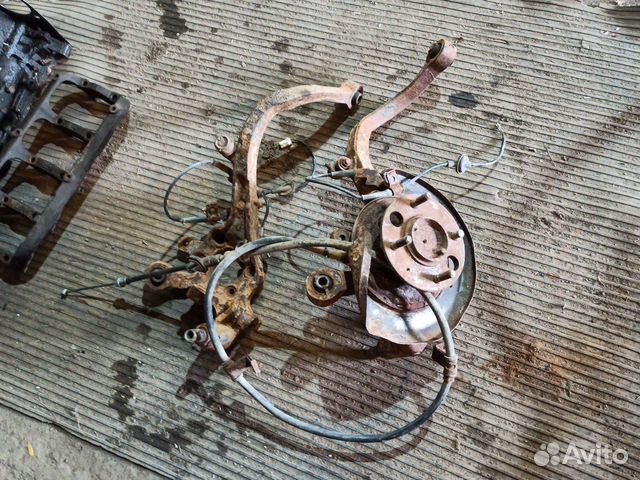 Кулак задняя цапфа hyundai sonata EF