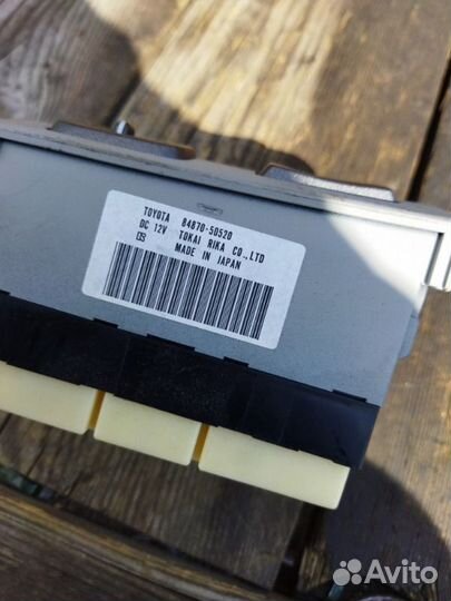 Блок управления зеркалами Lexus Ls600Hl UVF46