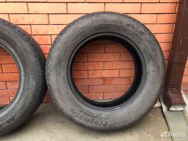 Maxxis Pragmatra MP10 235/65 R17