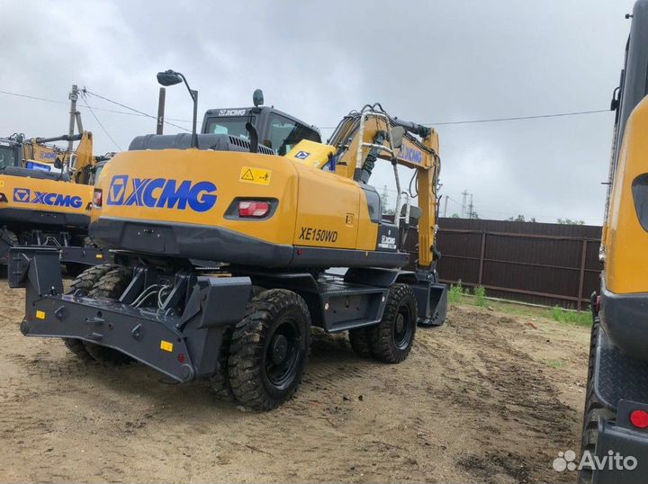 Колёсный экскаватор XCMG XE150WD, 2023