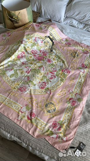 Шелковый платок burberry