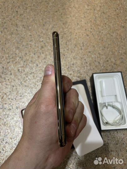 iPhone 11 pro 256гб / Ростест / Идеал