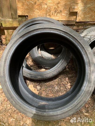 Pirelli P Zero 315/30 R22