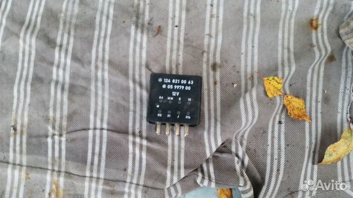 Реле для mercedes 124 201 126 202