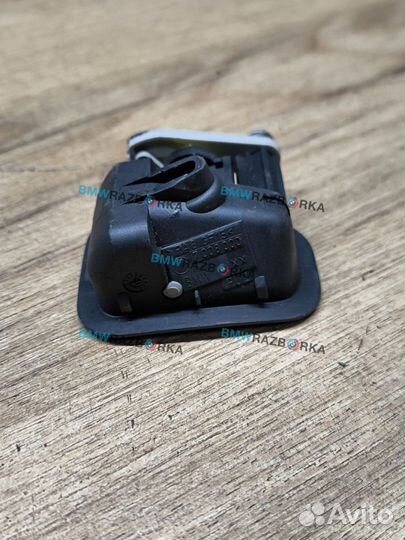 Вешалка для одежды BMW i8 I12 2015 7008000