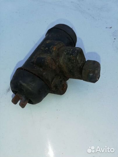 Цилиндр тормозной Киа Рио 1