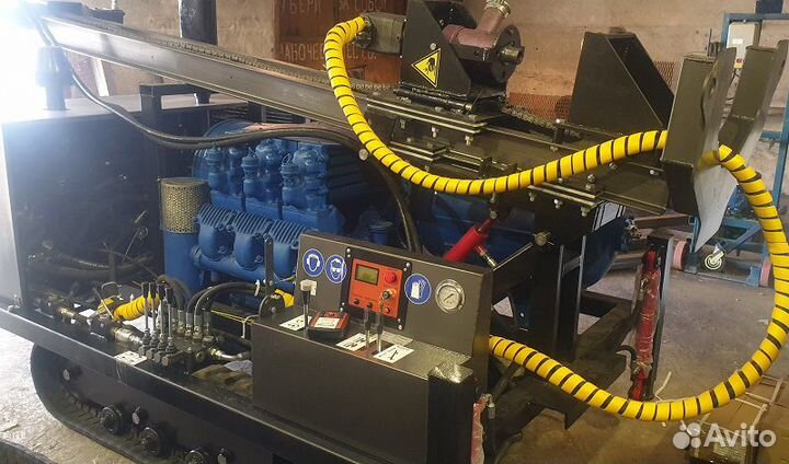 Буровая самоходная установка для скважин