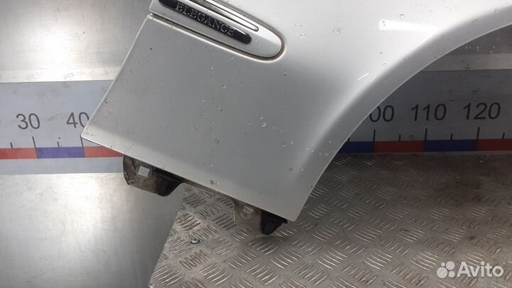 Крыло переднее на Mercedes Benz E-class W211