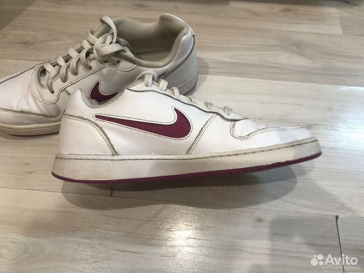 Кроссовки (полуботинки) Nike