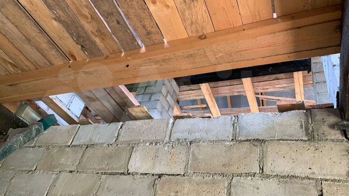 Дом 250 м² на участке 24 сот.