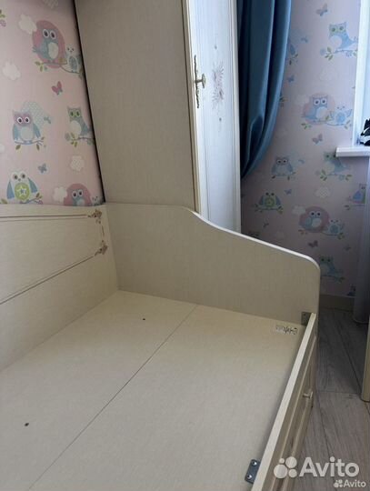 Детская мебель для девочки