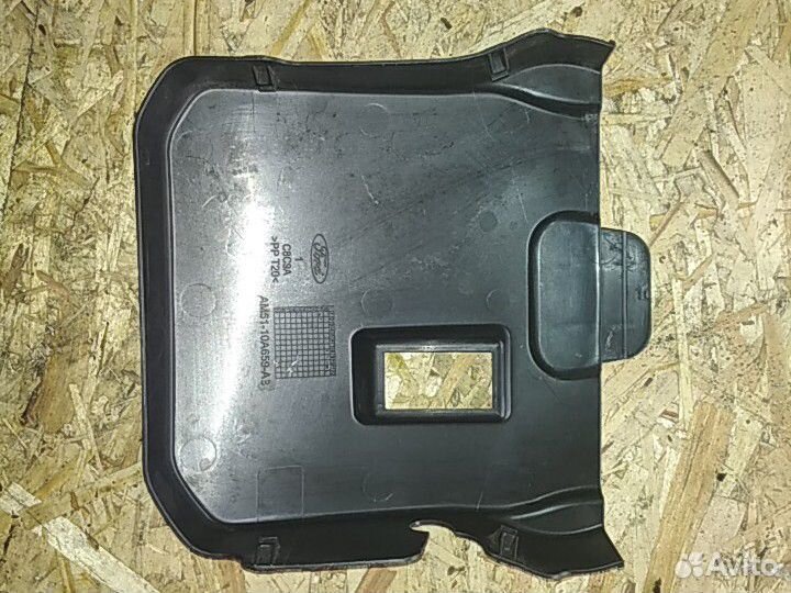 Крышка аккумулятора Форд Фокус 3