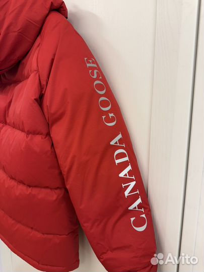 Пуховик canada goose 10-12 лет
