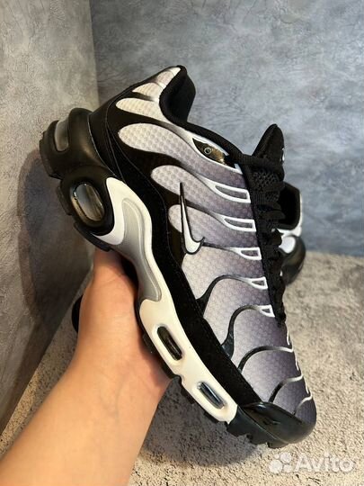 Кроссовки мужские nike