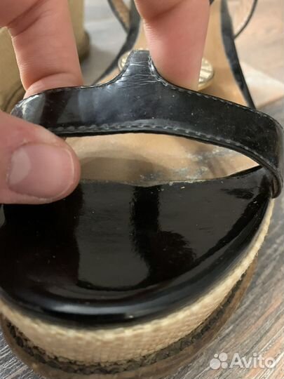 Босоножки Emporio Armani