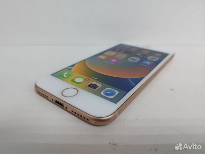 iPhone 8, 64 ГБ
