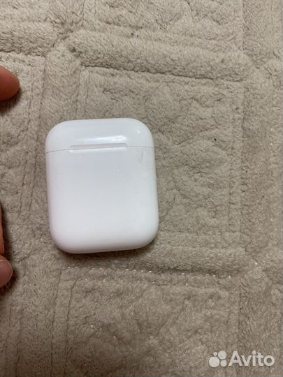 Наушники apple airpods 2 целые 2019 года