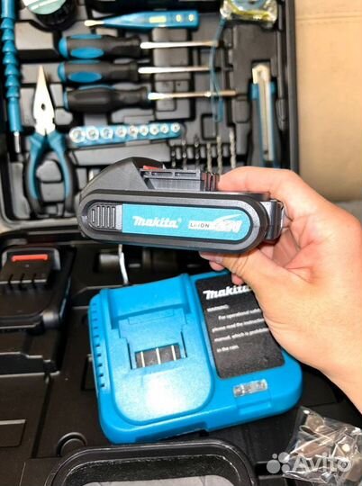 Шуpуповepт ударный Makita 26v 5А/ч Новый