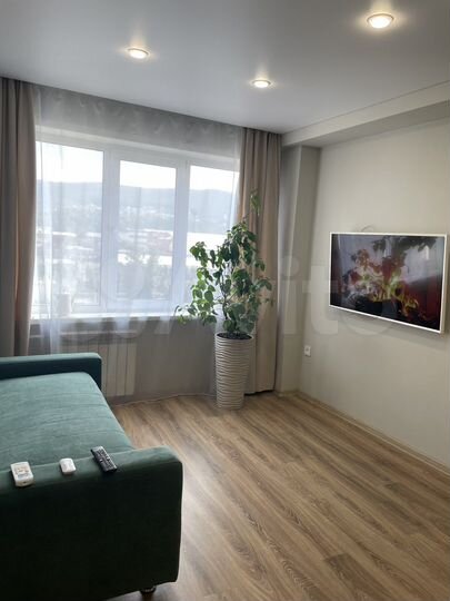 2-к. квартира, 39 м², 8/9 эт.