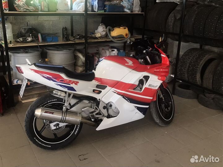 Honda cbr 600 f4