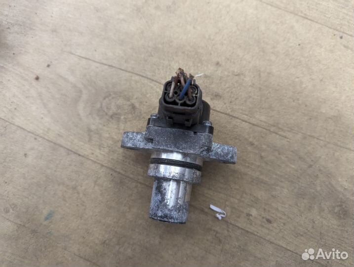 Клапан EGR Nissan Note E12 HR12DDR