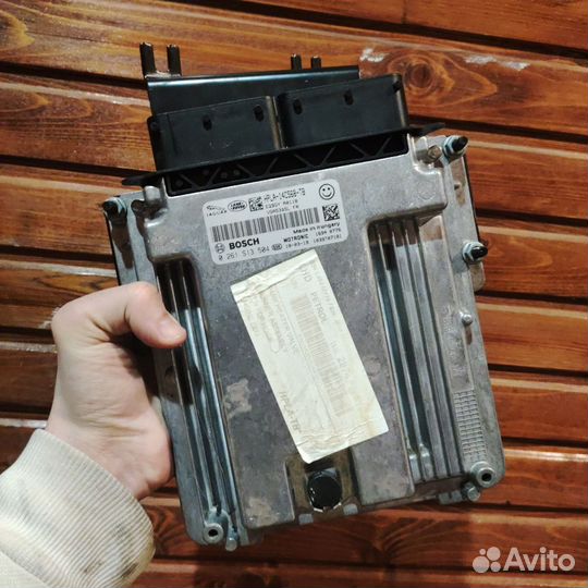 Блок управления двигателем l494