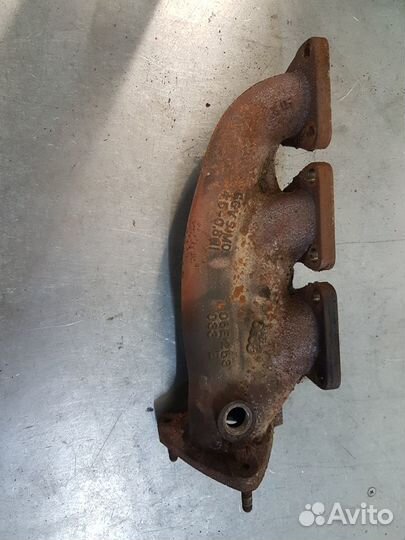 Выпускной коллектор Audi A6 C6 4F 2,4 BDW 3,2 AUK