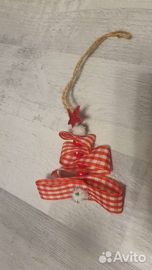 Елочные украшения