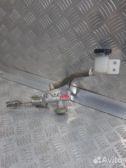 Цилиндр сцепления главный Nissan Almera N16 QG15DE