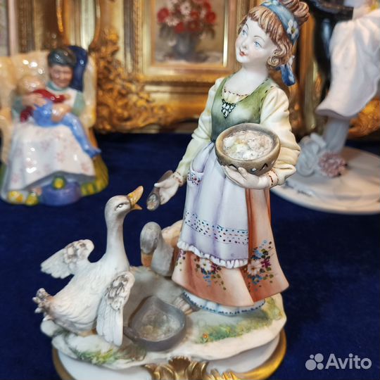 Capodimonte.Девочка.Гуси.Volta.Италия