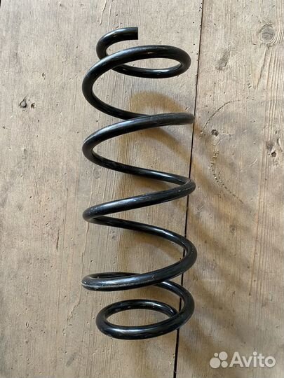Пружина передняя Октавия А5