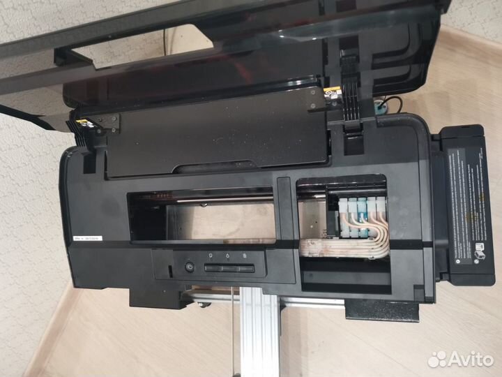 Планшетный принтер epson l1800