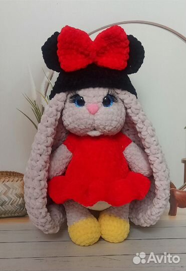 Зайка Минни Маус