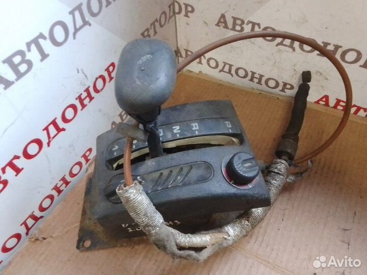 Селектор АКПП Volkswagen Passat B3 2.0АКПП 1993