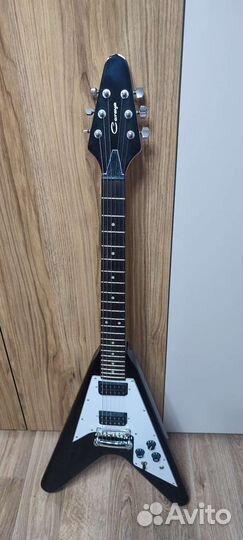 Электрогитара Caraya Flying V
