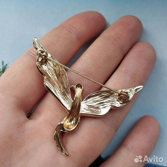 Брошь 