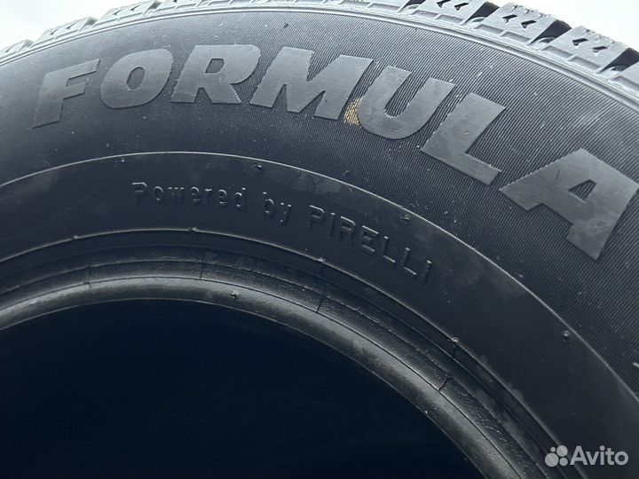 Pirelli Formula Ice 215/65 R16 102T