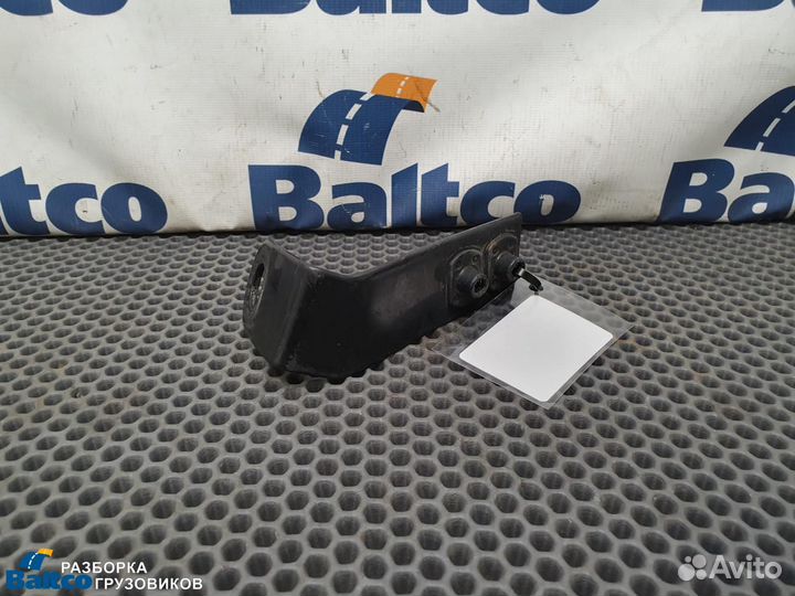 Кронштейн перекидного шланга DAF XF 106