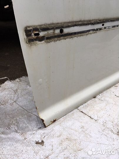 Дверь левая Гольф 4 купе 3-х