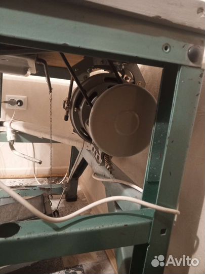 Швейная машина