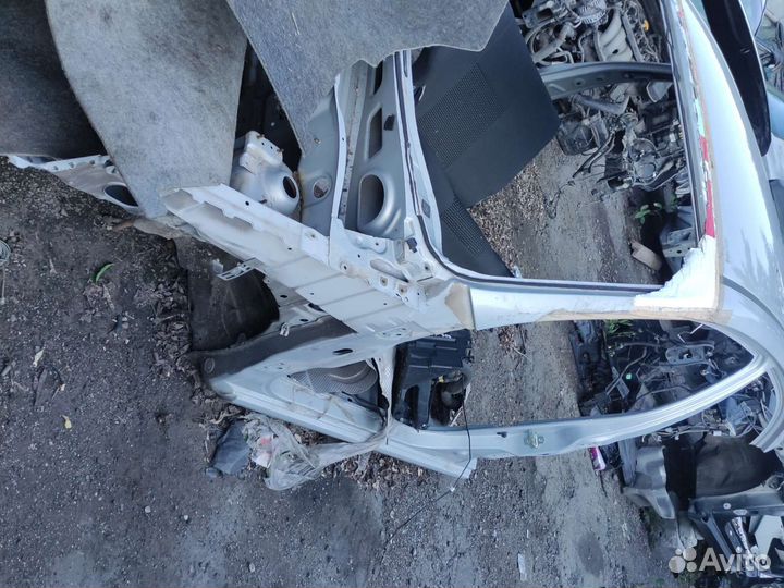 В разборе mitsubishi lancer x /10