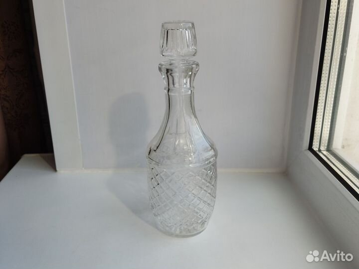 Стеклянный графин штоф 0,3 литра