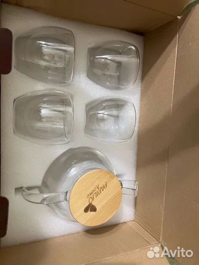 Подарочный набор чайник и 4 стакана