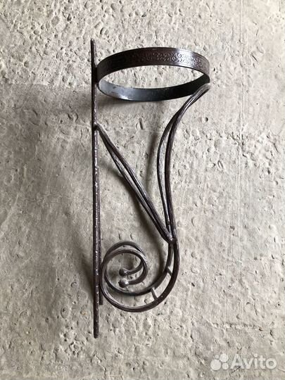 Подставка для цветов настенная бу