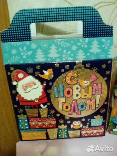 Коробки для новогодних подарков
