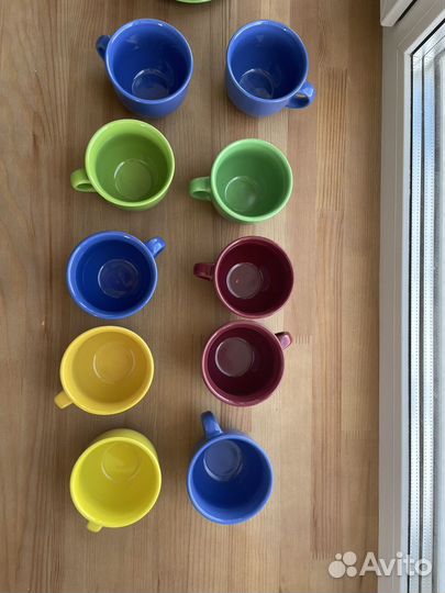 Чайные чашки с блюдцами