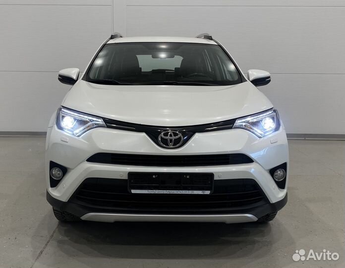 Toyota RAV4 2.2 AT, 2018, 175 003 км