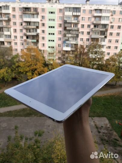iPad air 64гб симкарта