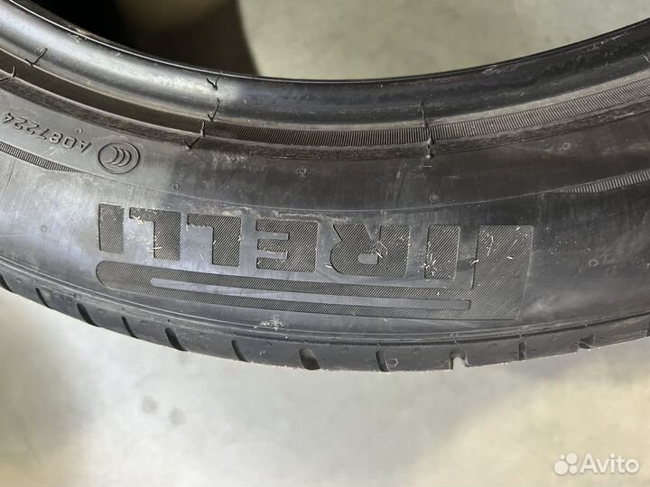 Pirelli P Zero 275/45 R21 и 315/40 R21 111Y